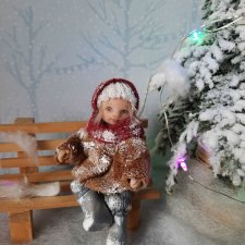 Малышка на елочку