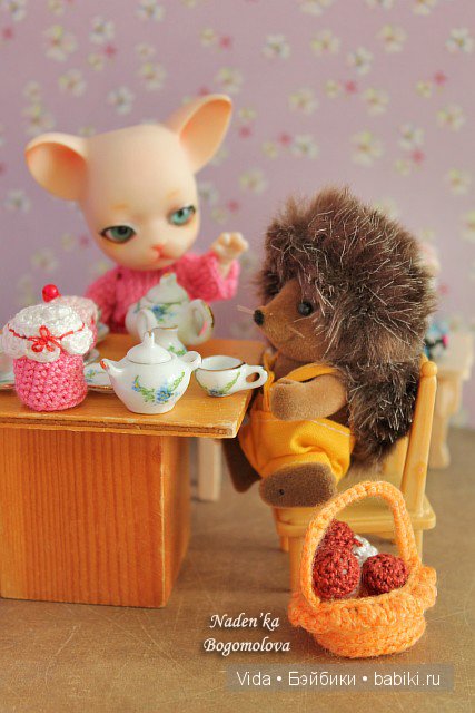 Чаепитие у Миу — Худжики