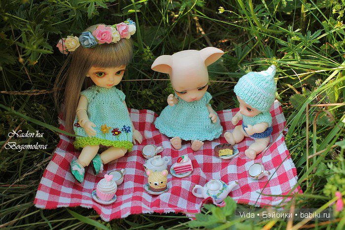 Чаепитие на траве (Hujoo Baby, Brownie little comfort, Pang-Ju)