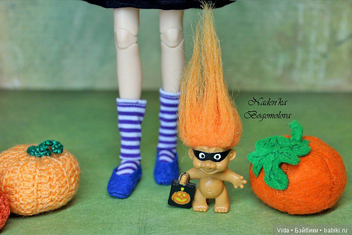 Милена примеряет новые образы (Миленка от Studio Milim)