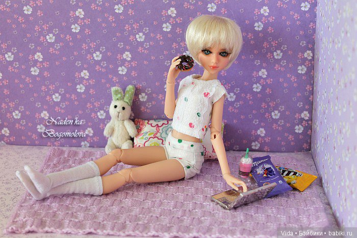 Милена примеряет новые образы (Миленка от Studio Milim) (фото 2)