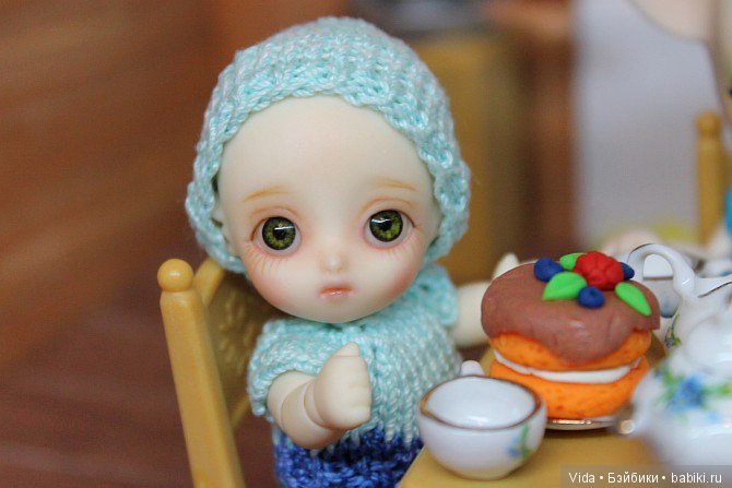 Микки делает аппликацию. Brownie Little Comfort
