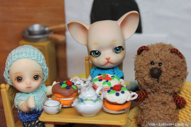 Микки делает аппликацию. Brownie Little Comfort