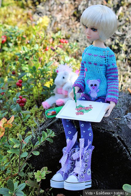 Миленка рисует (Миленка от Studio Milim)