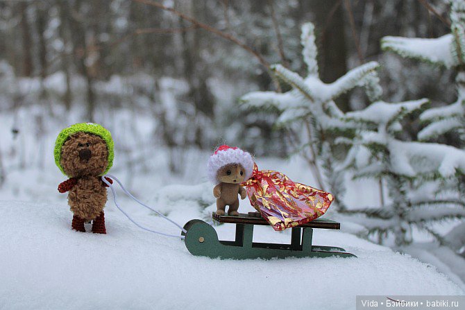 Новогодние открытки. Hujoo Baby, Felix (Brownie) Small Comfort