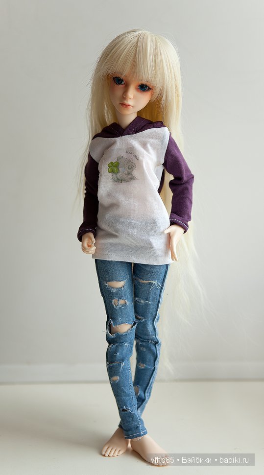 Здравствуйте! Я шью одежду для кукол бжд размером 1/4 и 1/8. А так же мишек тедди. Еще создаю самих мишек тедди =)) (фото 10)