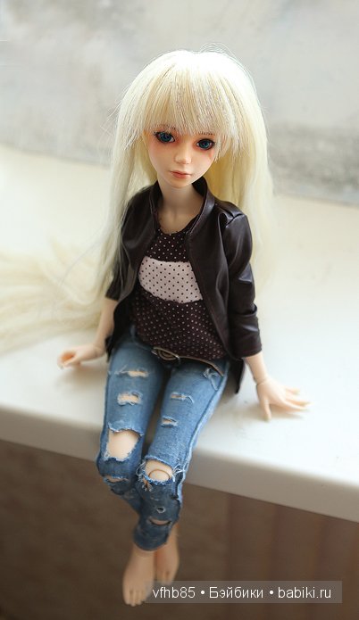 Здравствуйте! Я шью одежду для кукол бжд размером 1/4 и 1/8. А так же мишек тедди. Еще создаю самих мишек тедди =)) (фото 7)