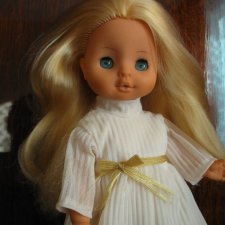 Очаровательная блондинка из 70-х