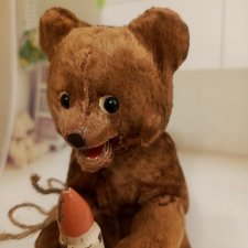 Медведь. Механическая рабочая игрушка.