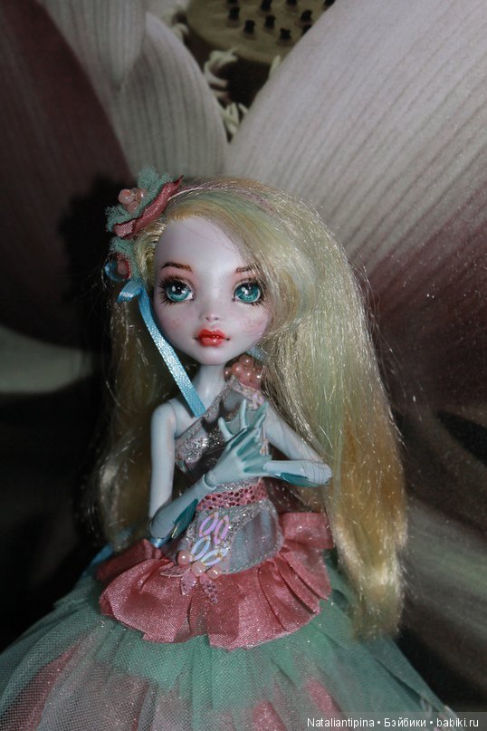 Лагуна — ООАК Monster High и Ever After High: репейнт