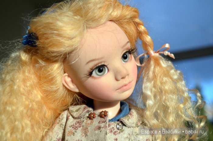 Настуся - вполне такая серьезная девочка BJD (фото 2)