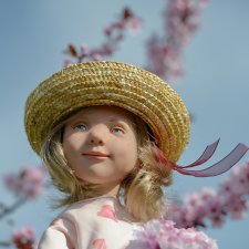 Fraulein Mai Всречайте! Майя