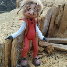 Я выгуливала своего таракана