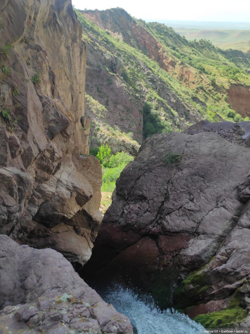 Девочка и волк — Куклы Nines d'Onil (Нинес): Миа (Mia)