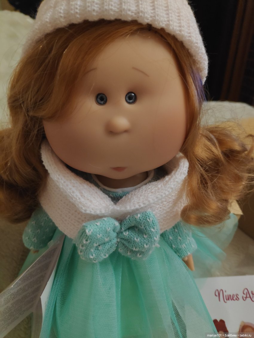 Девочка и волк — Куклы Nines d'Onil (Нинес): Миа (Mia) (фото 2)