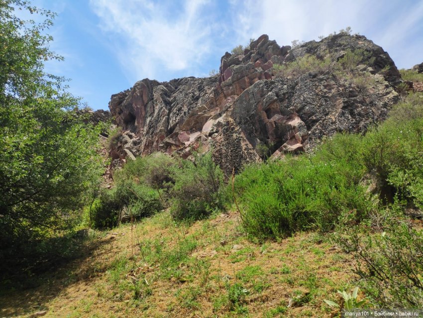 Девочка и волк — Куклы Nines d'Onil (Нинес): Миа (Mia)