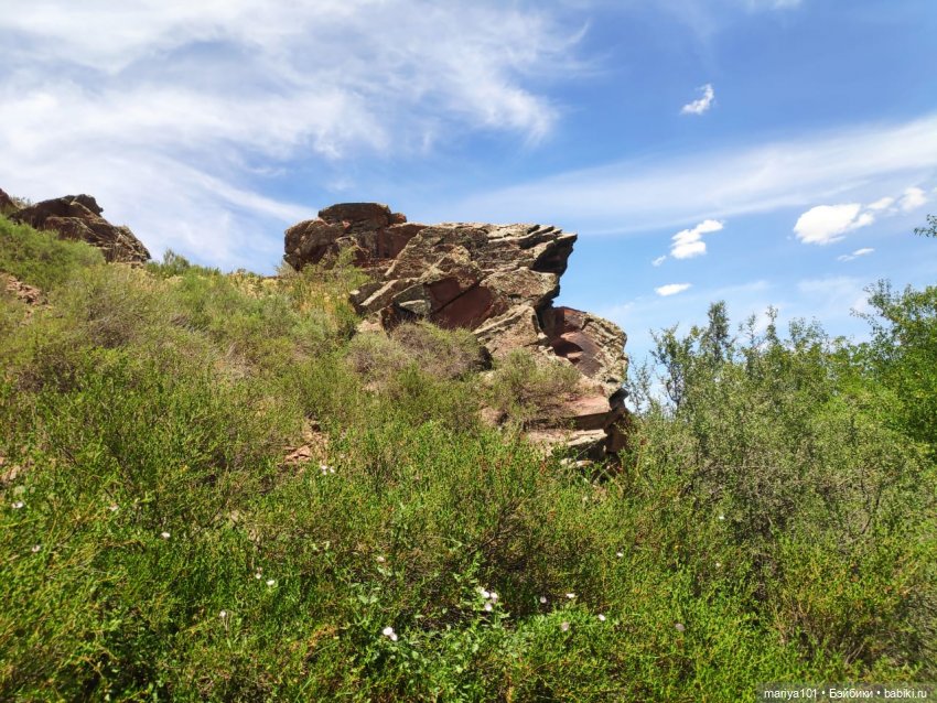 Девочка и волк — Куклы Nines d'Onil (Нинес): Миа (Mia)