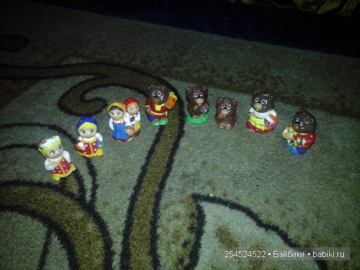 Маленькая коллекция киндер-сюрпризов
