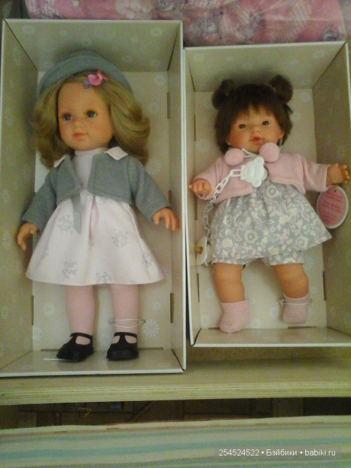 Три девицы... пока не под окном... и даже не на окне, а в тайнике | Бэйбики Три девицы... пока не под окном... и даже не на окне, а в тайнике