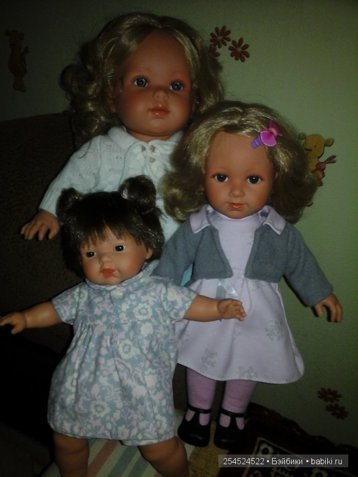 Три девицы... пока не под окном... и даже не на окне, а в тайнике | Бэйбики Три девицы... пока не под окном... и даже не на окне, а в тайнике