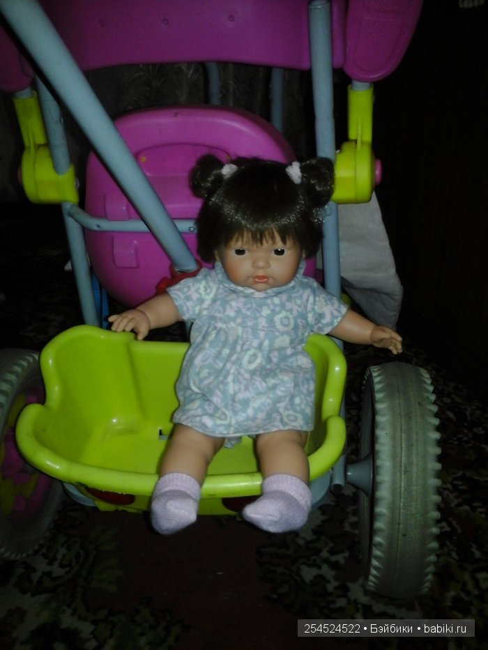 Три девицы... пока не под окном... и даже не на окне, а в тайнике | Бэйбики Три девицы... пока не под окном... и даже не на окне, а в тайнике