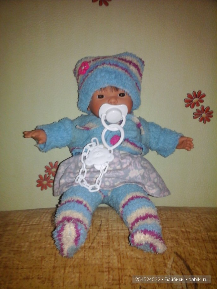 Да здравствуют новые нелегалы! Куклы Llorens