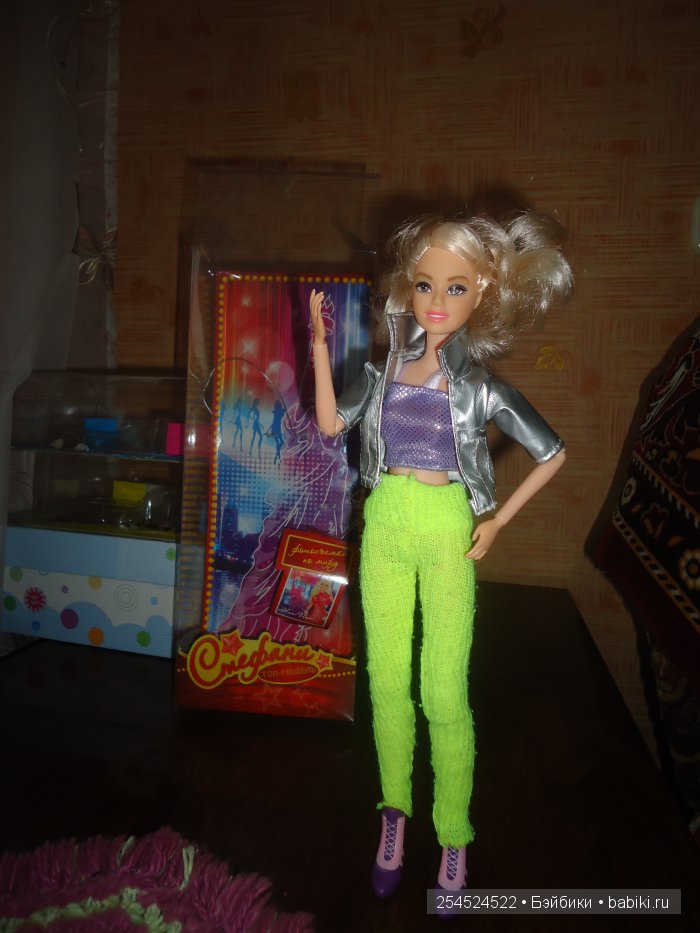 От мала до велика. Все куклы моей дочки. Часть 1