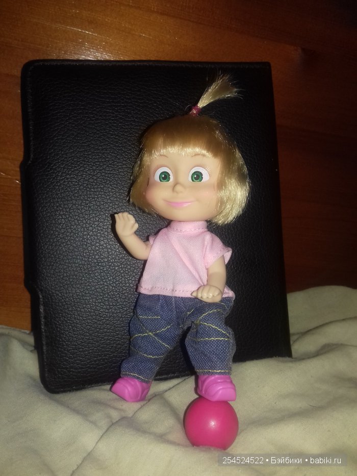 Наша Маша — Куклы Маша и Медведь (Simba): Маша в кармашке (фото 6)