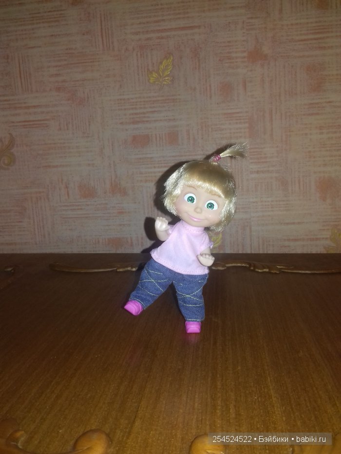 Наша Маша — Куклы Маша и Медведь (Simba): Маша в кармашке (фото 2)