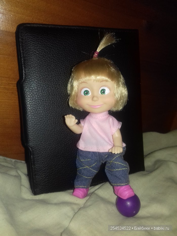 Наша Маша — Куклы Маша и Медведь (Simba): Маша в кармашке (фото 5)