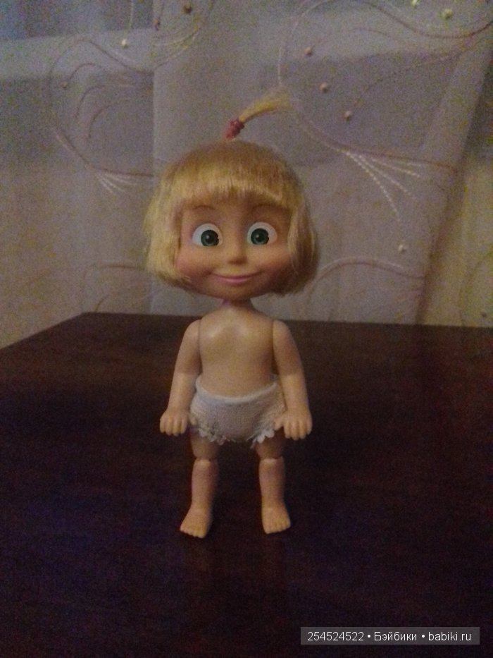 Один день из жизни Маши — Куклы Маша и Медведь (Simba): Маша в кармашке