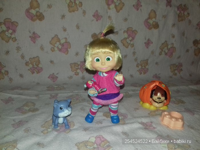 Один день из жизни Маши — Куклы Маша и Медведь (Simba): Маша в кармашке (фото 3)