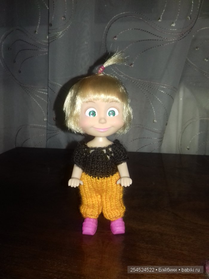 Один день из жизни Маши — Куклы Маша и Медведь (Simba): Маша в кармашке