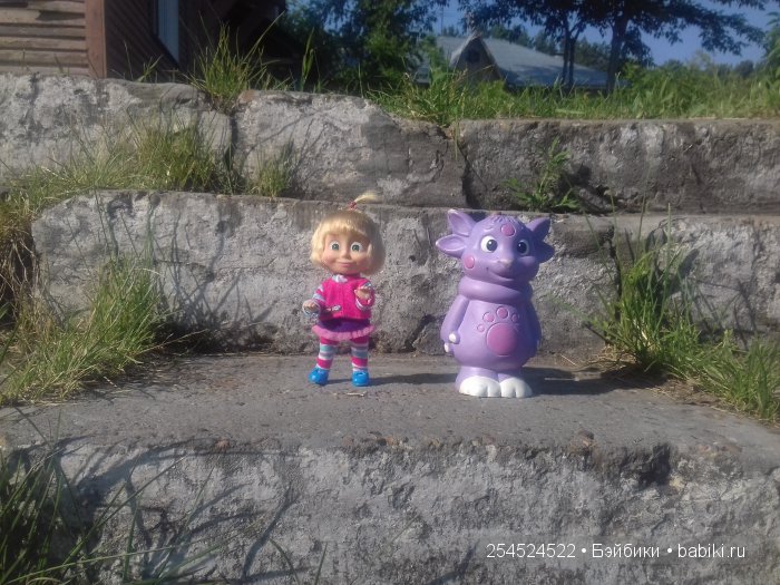 Один день из жизни Маши — Куклы Маша и Медведь (Simba): Маша в кармашке