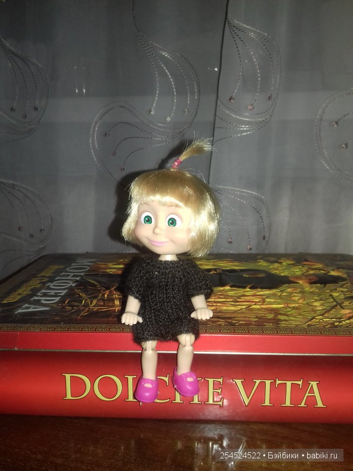 Один день из жизни Маши — Куклы Маша и Медведь (Simba): Маша в кармашке