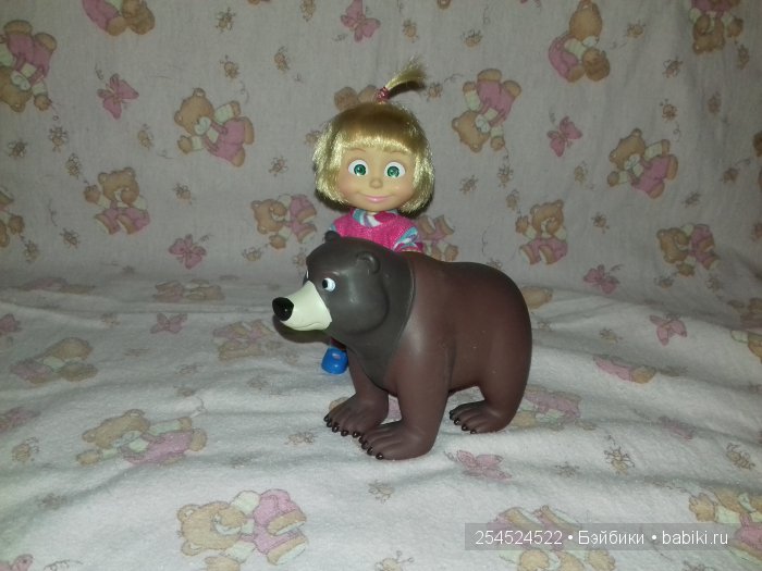 Один день из жизни Маши — Куклы Маша и Медведь (Simba): Маша в кармашке (фото 7)