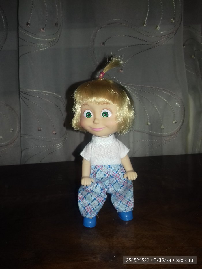 Один день из жизни Маши — Куклы Маша и Медведь (Simba): Маша в кармашке