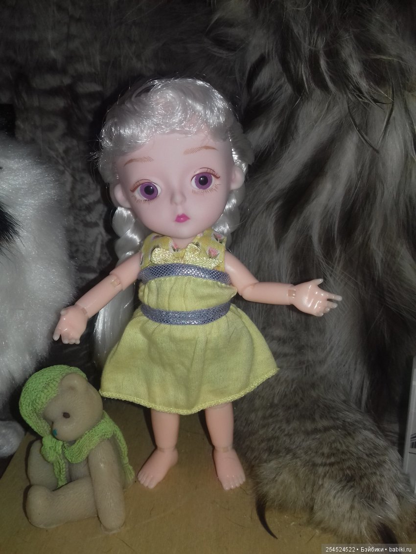 А у меня новая куколка!!! 70-ая! Юбилейная