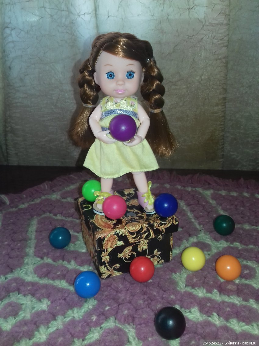 А у меня новая куколка!!! 70-ая! Юбилейная