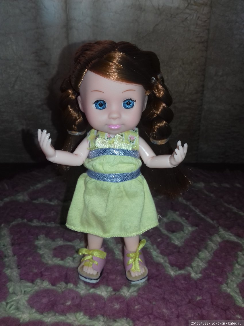 А у меня новая куколка!!! 70-ая! Юбилейная