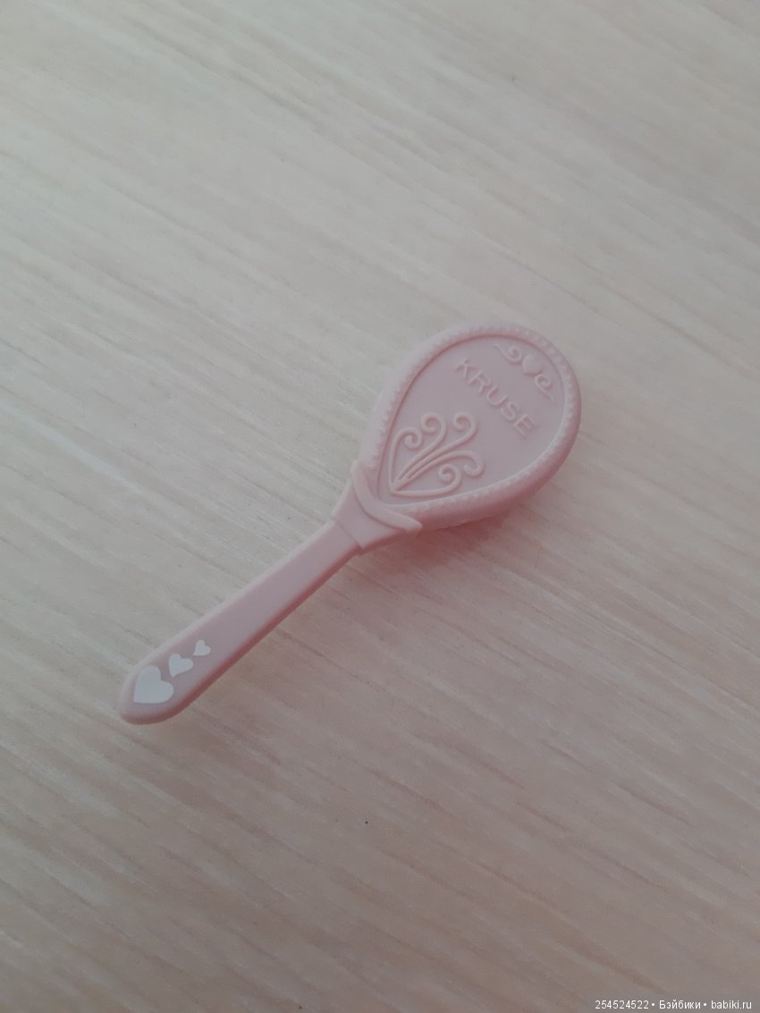 Вера Крузелинг из нового выпуска (фото 9)