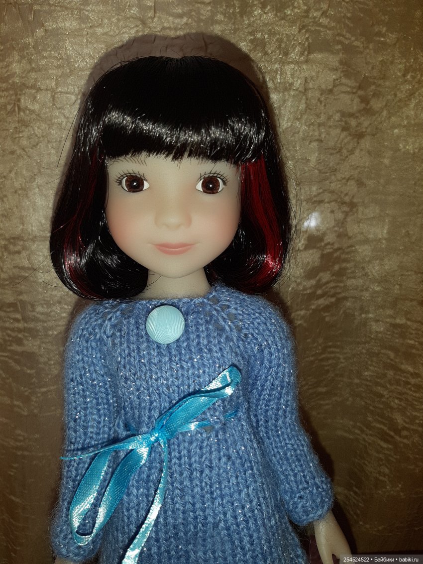 Еще одна Руби Ред. Сидни — Куклы Ruby Red (Руби Ред) Fashion Friends: Siblies