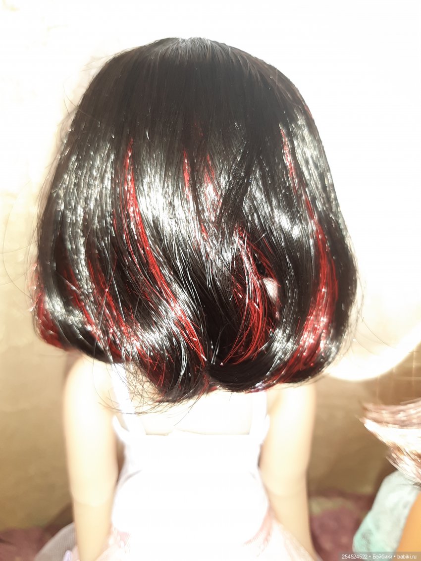 Еще одна Руби Ред. Сидни — Куклы Ruby Red (Руби Ред) Fashion Friends: Siblies