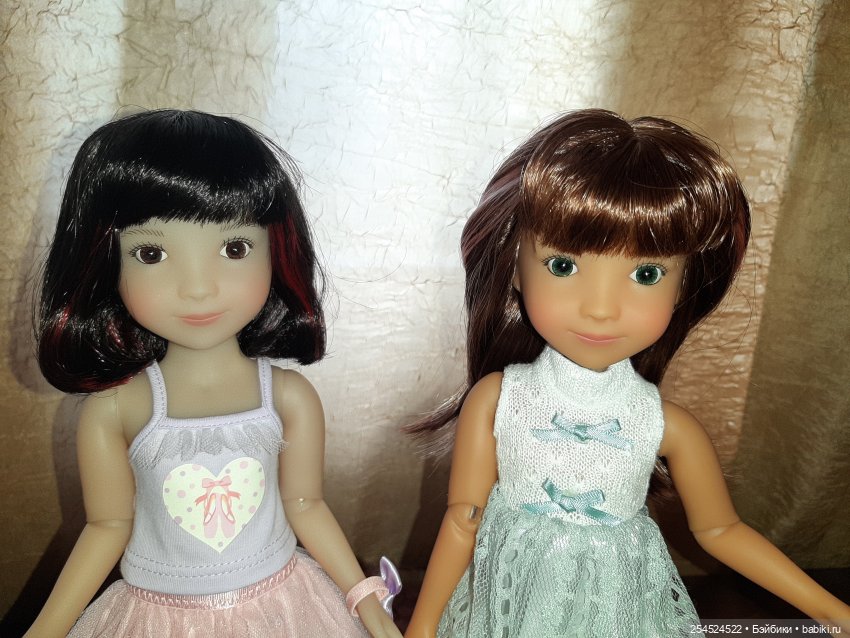 Еще одна Руби Ред. Сидни — Куклы Ruby Red (Руби Ред) Fashion Friends: Siblies