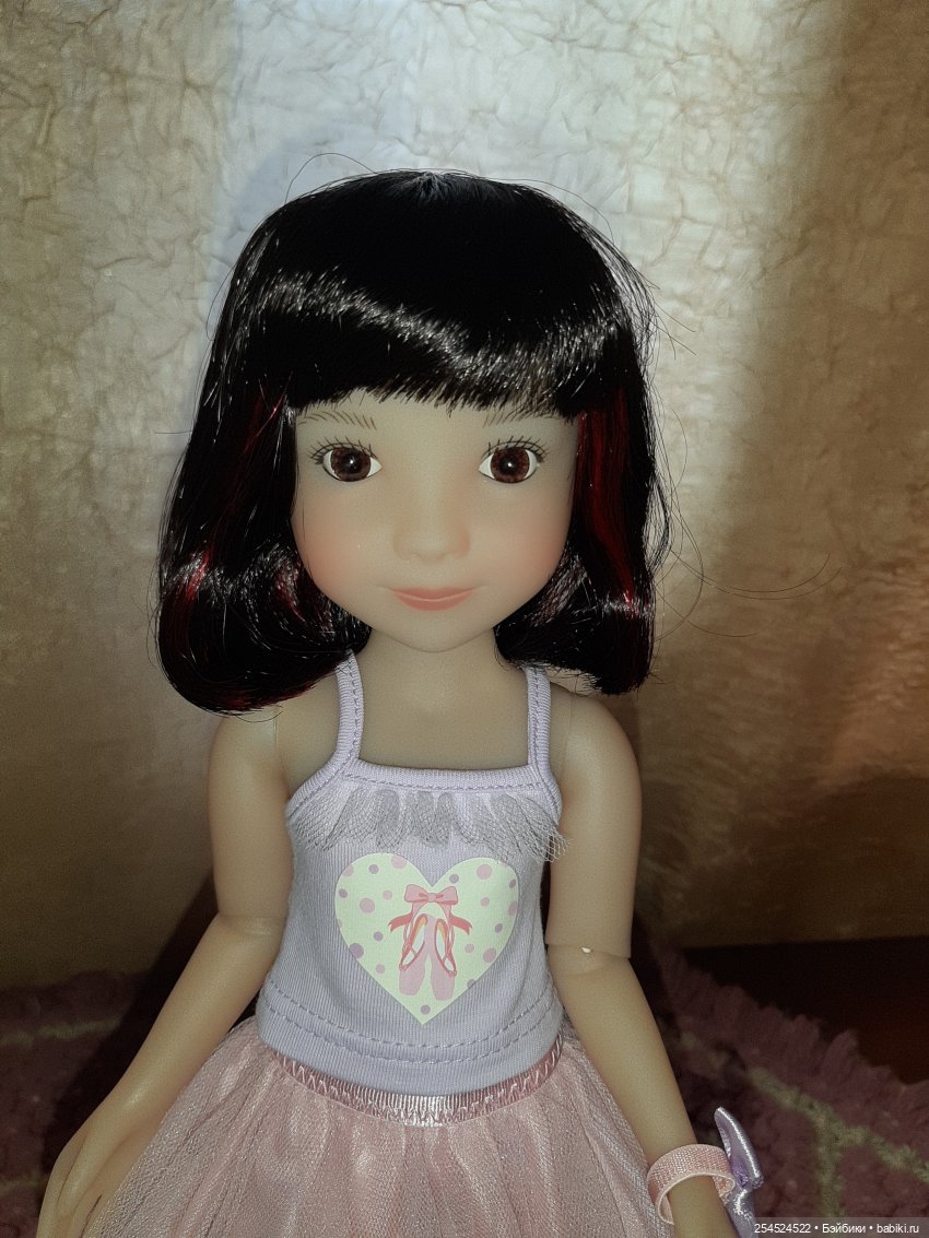 Еще одна Руби Ред. Сидни — Куклы Ruby Red (Руби Ред) Fashion Friends: Siblies