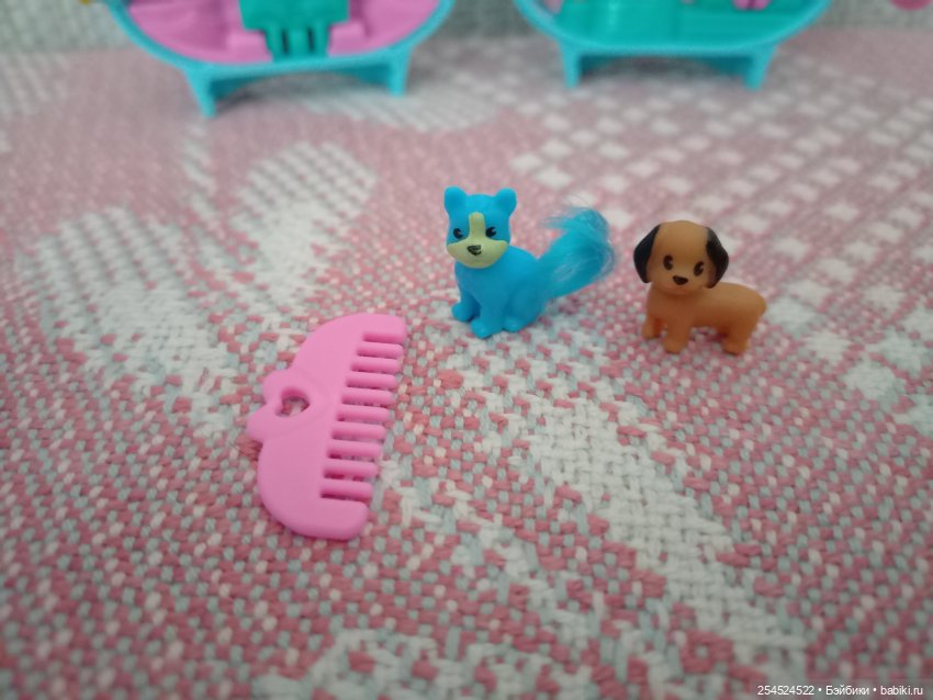 Polly pocket. Новая серия брелоков с животными