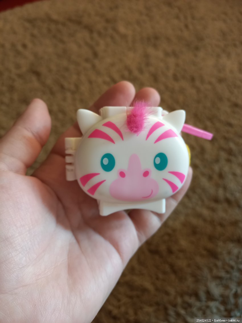 Polly pocket. Новая серия брелоков с животными