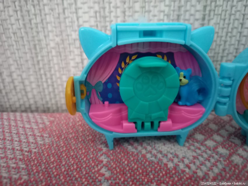 Polly pocket. Новая серия брелоков с животными