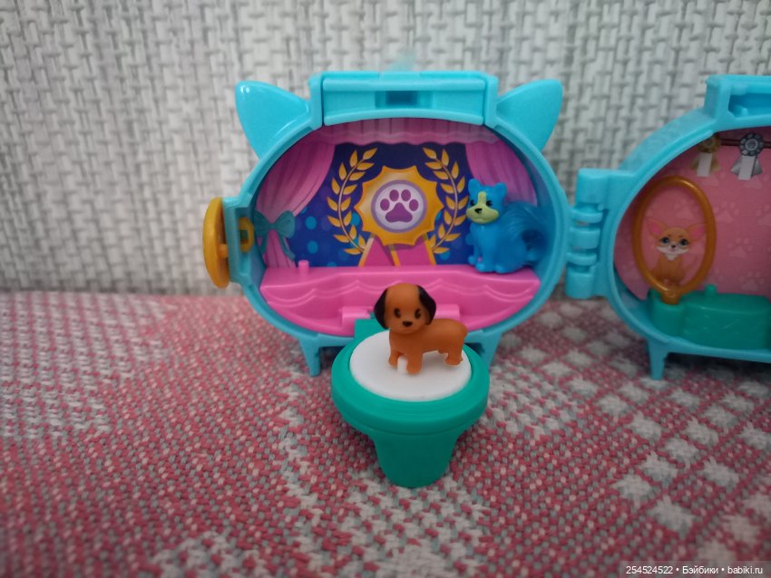 Polly pocket. Новая серия брелоков с животными