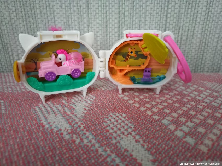 Polly pocket. Новая серия брелоков с животными